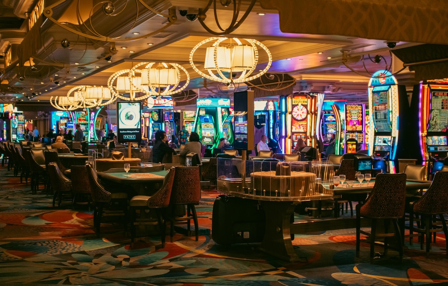 Demystifying Blackjack: Strategies to Beat the Dealer
